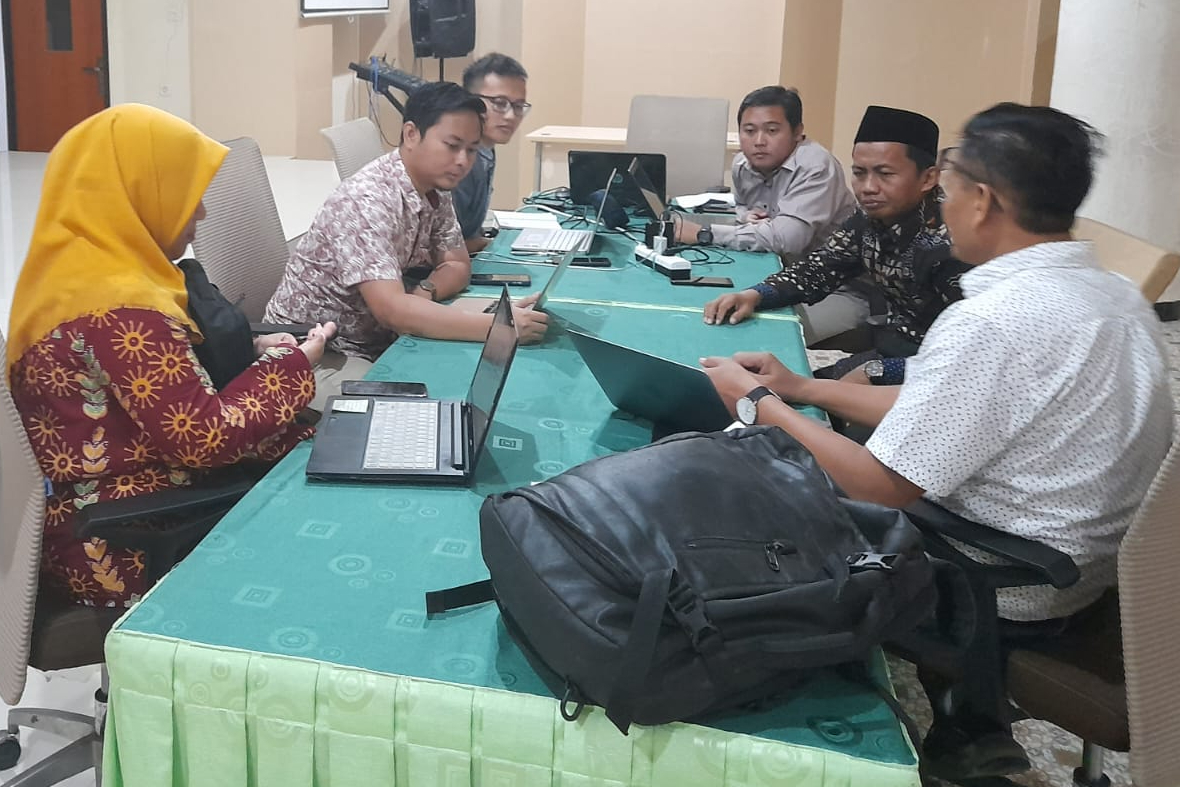 Kurikulum MBKM di Revisi, Prodi TBIN Adakan Rapat Bersama Dengan Pimpinan Fakultas Tarbiyah